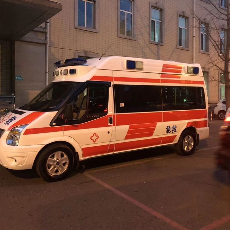 金塔夜间租赁救护车护送病人转院：安全转运的 8 大核心注意事项